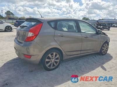 Trzecie zdjęcie samochodu z tyłu: 2014 HYUNDAI ACCENT SE VIN:KMHCU5AE2EU162149 - miniatura