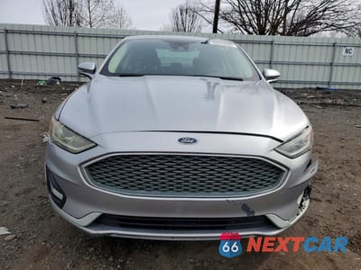 Piąte zdjęcie samochodu w środku: 2020 FORD FUSION TITANIUM VIN:3FA6P0D96LR174468 - miniatura