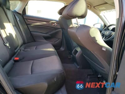 Zdjęcie 10 z 12 samochodu: 2020 HONDA ACCORD LX VIN:1HGCV1F12LA043579 - miniatura
