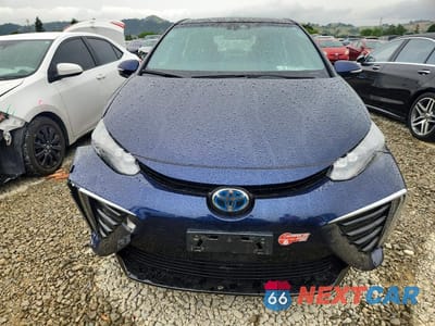 Piąte zdjęcie samochodu w środku: 2017 TOYOTA MIRAI BASE VIN:JTDBVRBD5HA001326 - miniatura