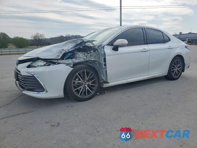 2021 TOYOTA CAMRY HYBRID XLE 4T1F31AKXMU569598 - główne zdjęcie licytacji z USA - miniatura