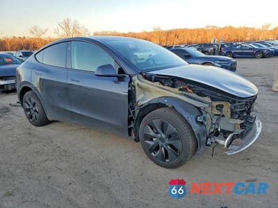 Czwarte zdjęcie samochodu z boku: 2024 TESLA MODEL Y VIN:7SAYGDEE4RF149832 - miniatura