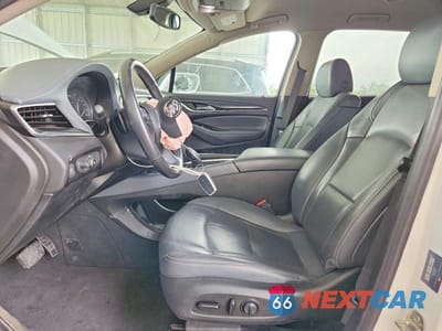 Zdjęcie 7 z 13 samochodu: 2020 BUICK ENCLAVE ESSENCE VIN:5GAERBKW1LJ116171 - miniatura