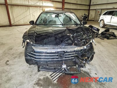 Piąte zdjęcie samochodu w środku: 2020 VOLKSWAGEN JETTA S VIN:3VWCB7BU3LM007037 - miniatura