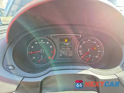 Zdjęcie 9 z 13 samochodu: 2018 AUDI Q3 PREMIUM VIN:WA1ECCFS7JR018168 - miniatura