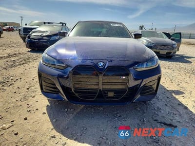 Piąte zdjęcie samochodu w środku: 2025 BMW I4 M50 VIN:WBY33HD06SFT97256 - miniatura