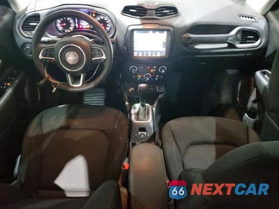 Zdjęcie 8 z 14 samochodu: 2023 JEEP RENEGADE LATITUDE VIN:ZACNJDB12PPP55524 - miniatura