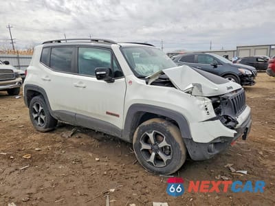 Czwarte zdjęcie samochodu z boku: 2022 JEEP RENEGADE TRAILHAWK VIN:ZACNJDC1XNPN79964 - miniatura