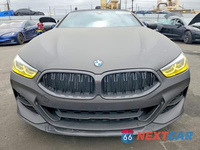 Piąte zdjęcie samochodu w środku: 2019 BMW M850XI VIN:WBAFY4C51KBX39237 - miniatura