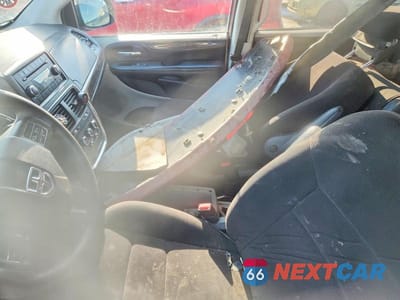 Zdjęcie 8 z 13 samochodu: 2011 DODGE GRAND CARAVAN EXPRESS VIN:2D4RN4DG3BR701134 - miniatura