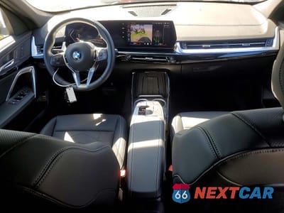 Zdjęcie 8 z 11 samochodu: 2025 BMW X2 XDRIVE28I VIN:WBX63GM08S5324438 - miniatura