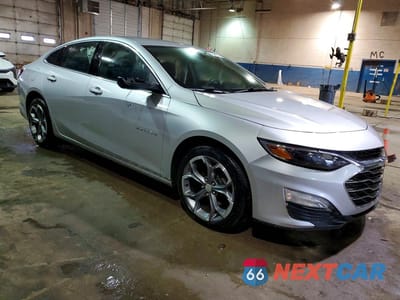 Czwarte zdjęcie samochodu z boku: 2020 CHEVROLET MALIBU LT VIN:1G1ZD5ST6LF106365 - miniatura