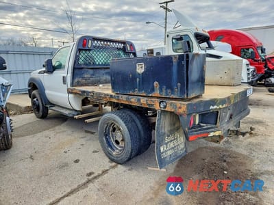 Drugie zdjęcie samochodu z przodu: 2013 FORD F450 SUPER DUTY FLATBED TRUCK VIN:1FDUF4GY5DEB14678 - miniatura