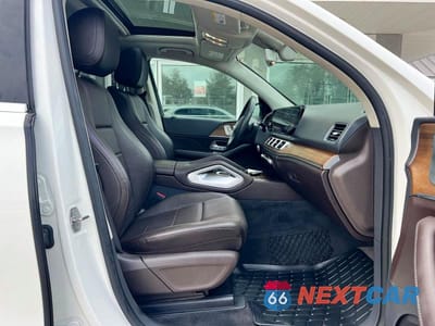 Piąte zdjęcie samochodu w środku: 2020 MERCEDES-BENZ GLE 350 4MATIC VIN:4JGFB4KB1LA038115 - miniatura