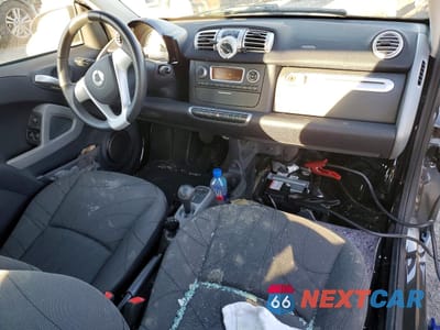 Zdjęcie 8 z 14 samochodu: 2014 SMART FORTWO PURE VIN:WMEEJ3BA0EK773817 - miniatura