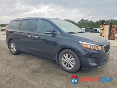 Czwarte zdjęcie samochodu z boku: 2017 KIA SEDONA LX VIN:KNDMB5C1XH6329035 - miniatura