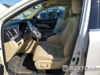 Zdjęcie 7 z 12 samochodu: 2015 TOYOTA HIGHLANDER LIMITED VIN:5TDYKRFH5FS106027 - miniatura