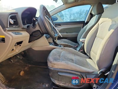 Zdjęcie 7 z 12 samochodu: 2018 HYUNDAI ELANTRA SEL VIN:5NPD84LF3JH333900 - miniatura