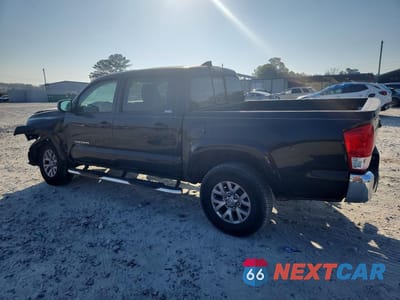 Drugie zdjęcie samochodu z przodu: 2017 TOYOTA TACOMA SR5 VIN:5TFAX5GN7HX074453 - miniatura