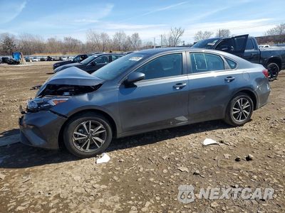 2024 KIA FORTE LX 3KPF24AD2RE754227 - główne zdjęcie licytacji z USA - miniatura