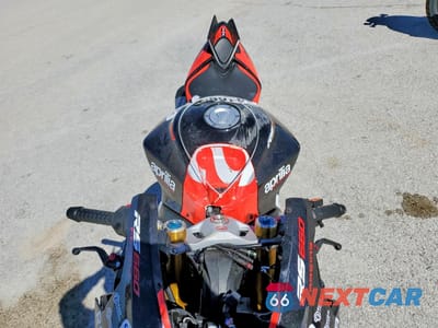 Piąte zdjęcie samochodu w środku: 2026 APRILIA RS 660 FACTORY VIN:ZD4XGUB01TS000066 - miniatura