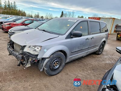 2015 DODGE GRAND CARAVAN SE 2C4RDGBG7FR734275 - główne zdjęcie licytacji z USA - miniatura