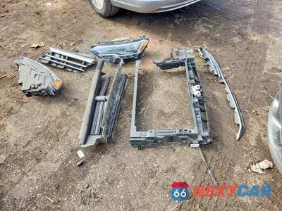 Zdjęcie 12 z 12 samochodu: 2019 VOLKSWAGEN JETTA S VIN:3VWC57BU8KM193633 - miniatura