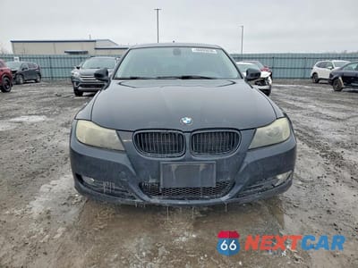 Piąte zdjęcie samochodu w środku: 2011 BMW 328 XI VIN:WBAPK7C54BF082935 - miniatura