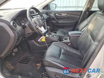 Zdjęcie 7 z 12 samochodu: 2017 NISSAN ROGUE SPORT SL VIN:JN1BJ1CP5HW022981 - miniatura