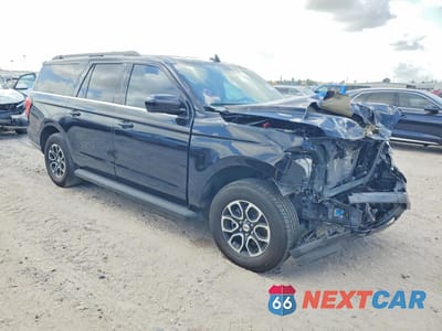 Czwarte zdjęcie samochodu z boku: 2022 FORD EXPEDITION MAX XLT VIN:1FMJK1JT4NEA35112 - miniatura