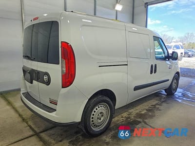Trzecie zdjęcie samochodu z tyłu: 2022 RAM PROMASTER CITY TRADESMAN VIN:ZFBHRFAB1N6W59045 - miniatura