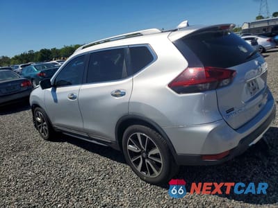 Drugie zdjęcie samochodu z przodu: 2019 NISSAN ROGUE SL VIN:5N1AT2MT1KC762861 - miniatura
