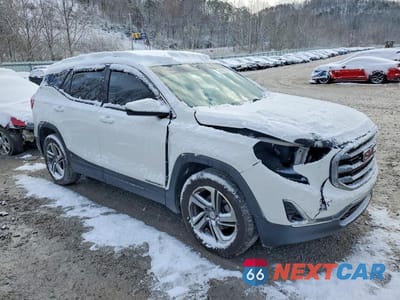 Czwarte zdjęcie samochodu z boku: 2020 GMC TERRAIN SLT VIN:3GKALVEV2LL208020 - miniatura