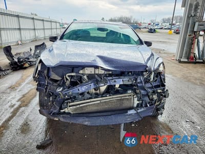 Piąte zdjęcie samochodu w środku: 2014 CHEVROLET MALIBU LS VIN:1G11B5SL1EF158153 - miniatura