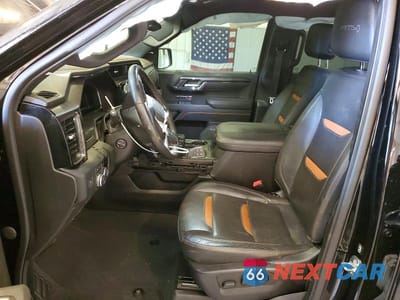 Zdjęcie 7 z 12 samochodu: 2023 GMC SIERRA K1500 AT4 VIN:1GTUUEE80PZ161875 - miniatura