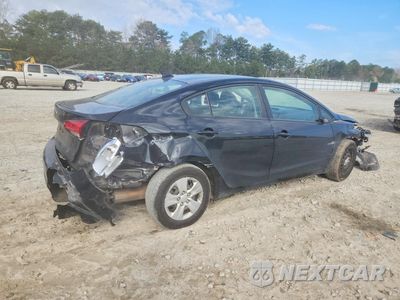 Trzecie zdjęcie samochodu z tyłu: 2017 KIA FORTE LX VIN:3KPFK4A78HE064815 - miniatura