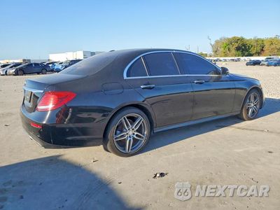 Trzecie zdjęcie samochodu z tyłu: 2017 MERCEDES-BENZ E 300 VIN:WDDZF4JB4HA055978 - miniatura