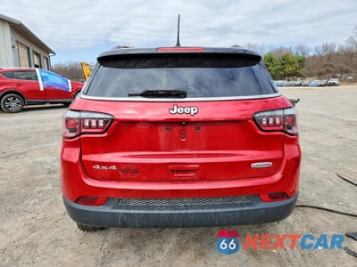 Zdjęcie 6 z 14 samochodu: 2019 JEEP COMPASS LATITUDE VIN:3C4NJDBB1KT742390 - miniatura