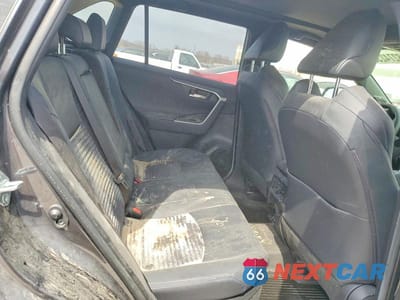 Zdjęcie 11 z 13 samochodu: 2020 TOYOTA RAV4 HYBRID XSE VIN:JTMEWRFV1LJ046978 - miniatura