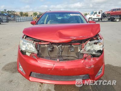 Piąte zdjęcie samochodu w środku: 2012 TOYOTA CAMRY XLE VIN:4T4BF1FK2CR162782 - miniatura