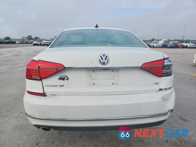 Zdjęcie 6 z 12 samochodu: 2016 VOLKSWAGEN PASSAT SE VIN:1VWBT7A30GC067415 - miniatura
