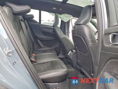 Zdjęcie 10 z 14 samochodu: 2020 VOLVO XC40 T5 R-DESIGN VIN:YV4162UM1L2268895 - miniatura