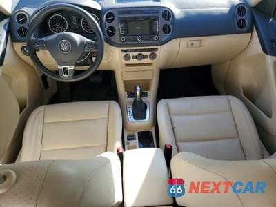 Zdjęcie 8 z 11 samochodu: 2013 VOLKSWAGEN TIGUAN S VIN:WVGBV3AX6DW613729 - miniatura
