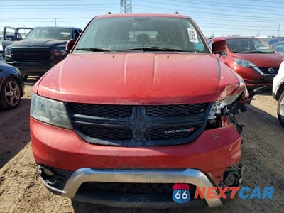 Piąte zdjęcie samochodu w środku: 2016 DODGE JOURNEY CROSSROAD VIN:3C4PDCGG3GT109220 - miniatura