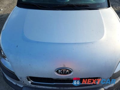 Zdjęcie 12 z 12 samochodu: 2011 KIA SOUL + VIN:KNDJT2A25B7712649 - miniatura