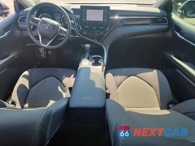 Zdjęcie 8 z 12 samochodu: 2024 TOYOTA CAMRY LE VIN:4T1C11AK0RU903640 - miniatura