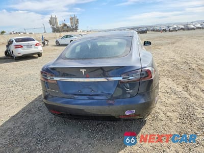 Zdjęcie 6 z 12 samochodu: 2018 TESLA MODEL S VIN:5YJSA1E23JF261860 - miniatura
