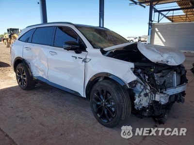 Czwarte zdjęcie samochodu z boku: 2021 KIA SORENTO SX PRESTIGE VIN:5XYRK4LF5MG057349 - miniatura