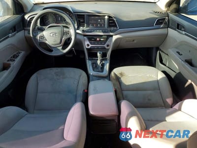 Zdjęcie 8 z 12 samochodu: 2018 HYUNDAI ELANTRA SEL VIN:KMHD84LF1JU554171 - miniatura