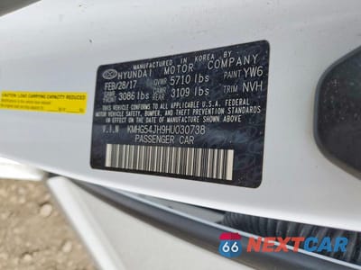 Zdjęcie 12 z 12 samochodu: 2017 GENESIS G90 5.0 ULTIMATE VIN:KMHG54JH9HU030738 - miniatura
